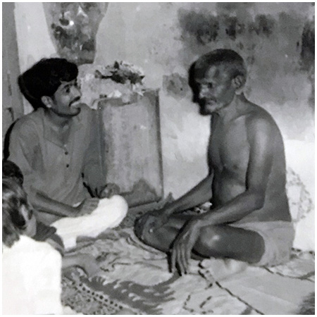 Shree Rangbal with P.P. shree Kevalanandaji Paramhansa
